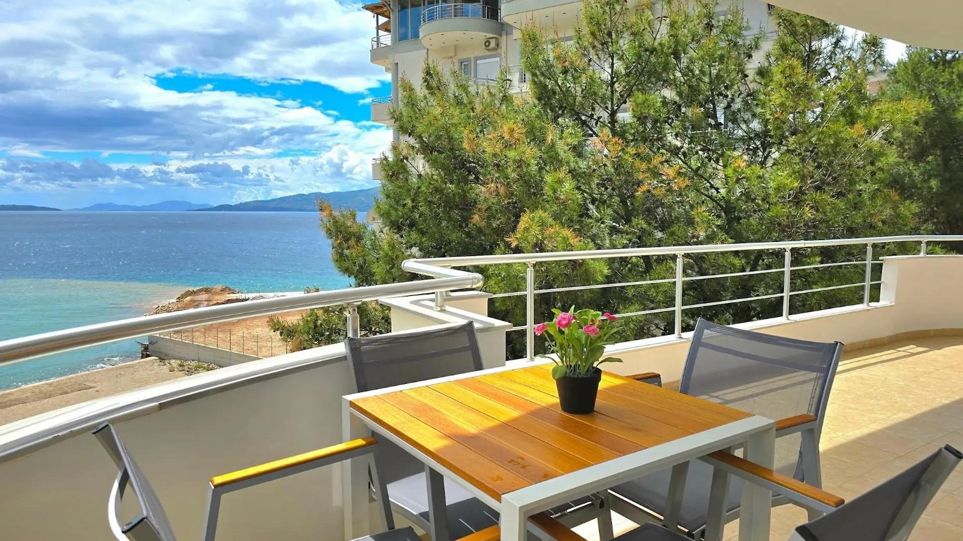 Apartment Sunsets & Serenity By The Shore Sarande